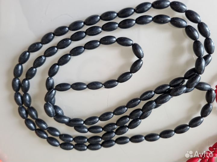 Бусы разные бижутерия