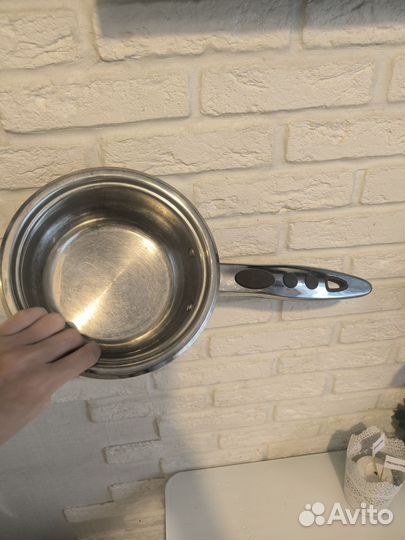 Кастрюли без крышек