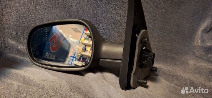 Зеркало левое электрическое renault megane 96-03