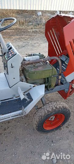 Мини-трактор КУРГАНМАШЗАВОД КМЗ-012, 1993