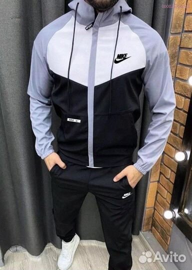 Спортивный костюм