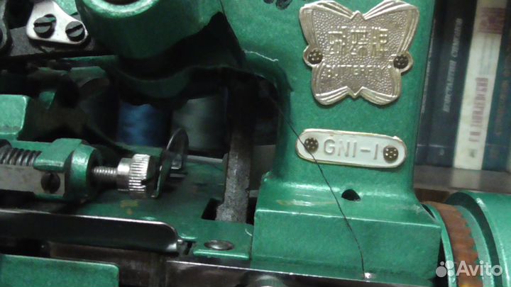 Швейная машинка оверлок GNI- 1