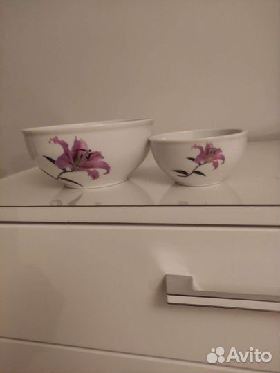 Салатники из фарфора с крышкой