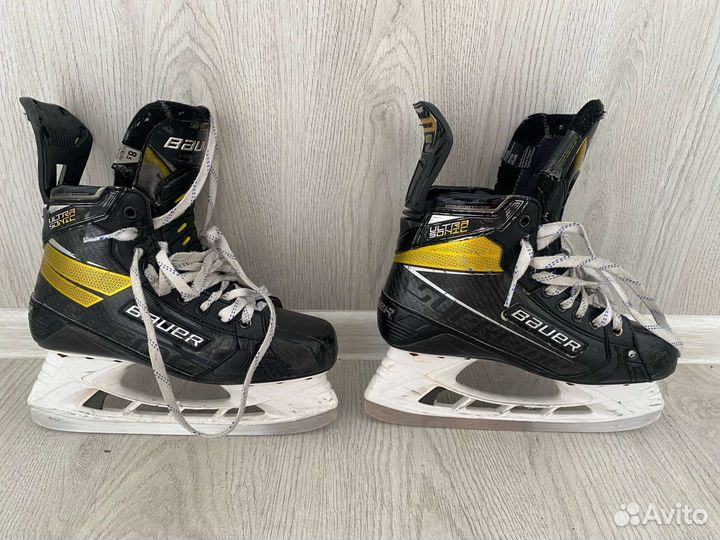 Коньки хоккейные