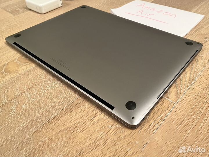 Apple MacBook Pro 16 (2019) i7 / 16 / 512 / 5300M