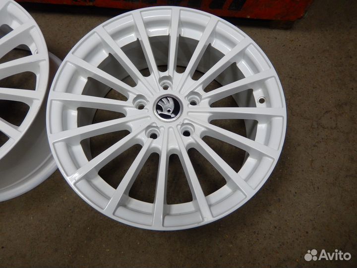 Диски Литые Б/У 7х16H2 PCD 5х112 ет 42 - 4 шт