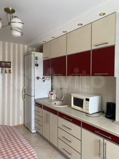 4-к. квартира, 81,7 м², 8/10 эт.