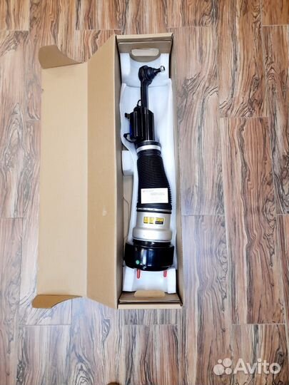 Пневмостойка Mercedes S-class 4matic new