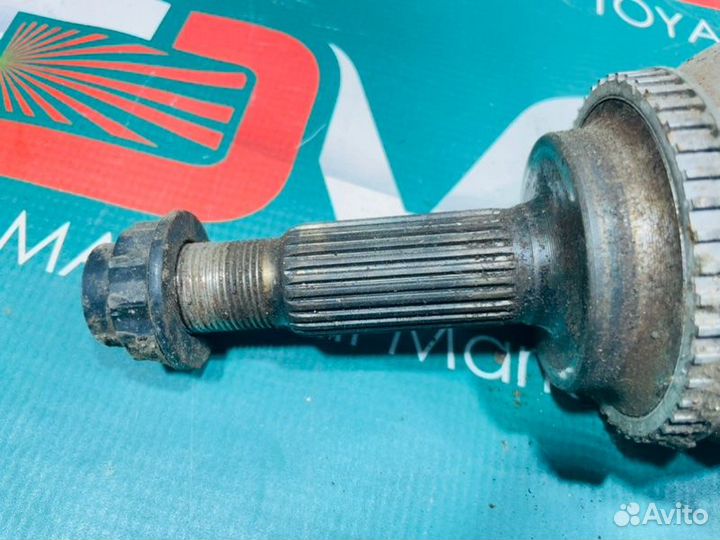 Привод передний правый Toyota Avensis AZT250