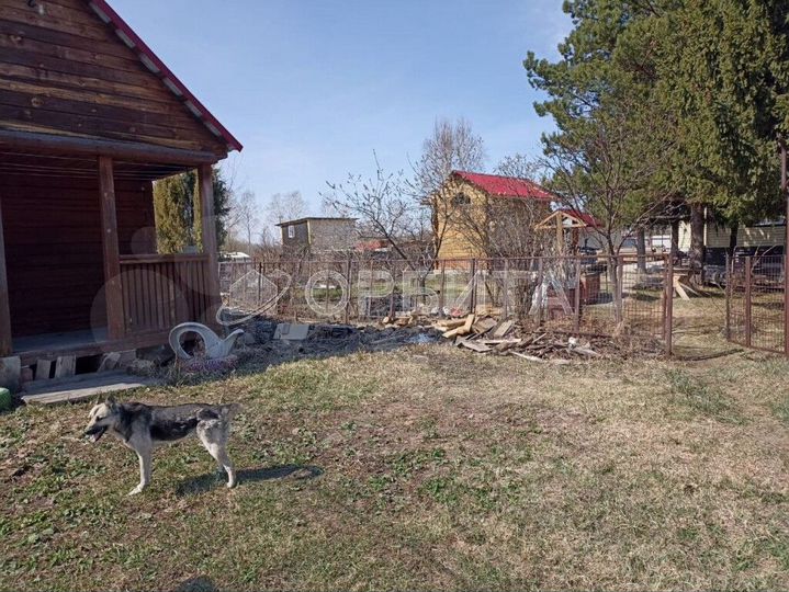 Дача 20 м² на участке 10 сот.