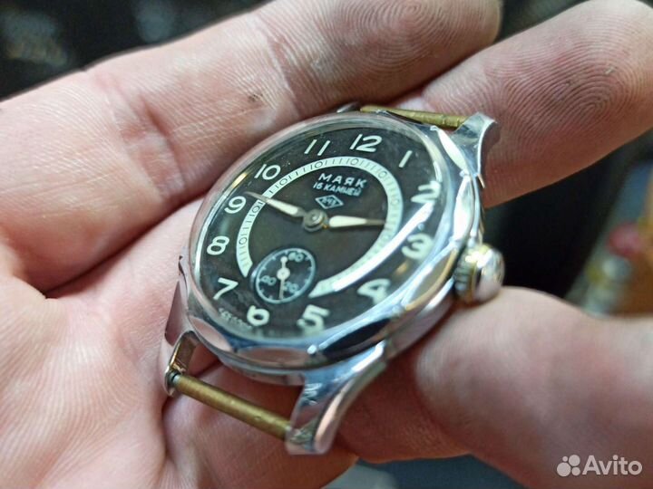 Часы Маяк 16 камней