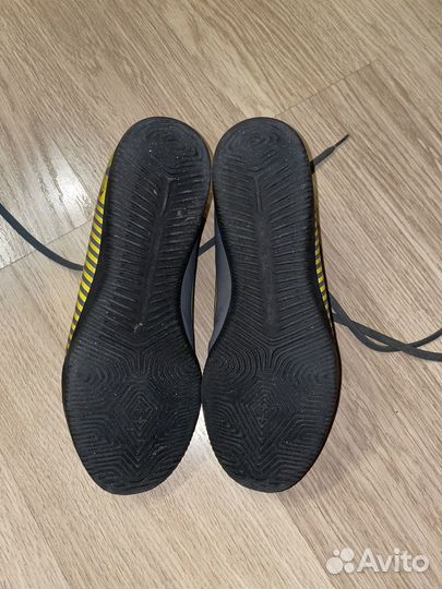 Футзалки Nike mercurial
