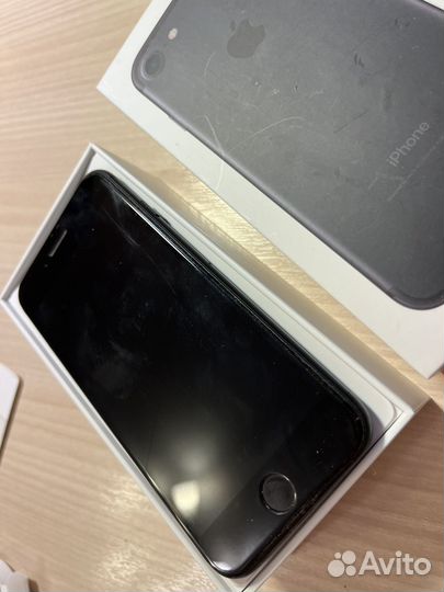 iPhone 7, 32 ГБ