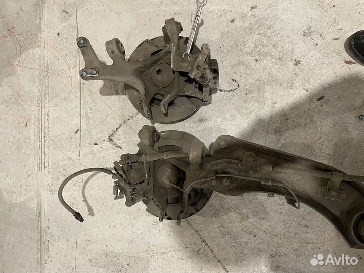 Кулак поворотный задний левый Kia K5