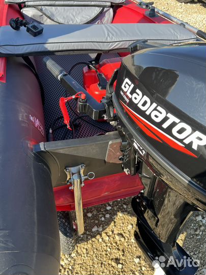 Лодочный мотор gladiator 9.9(15)