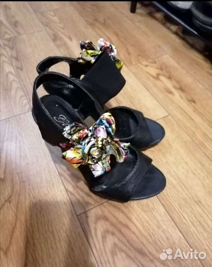 Вещи женские пакетом 42 размер