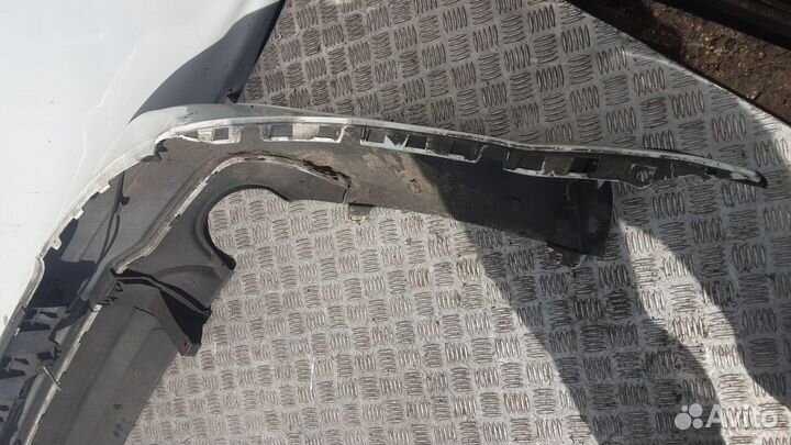 Бампер задний Mercedes W204 3-9 дней