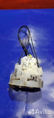 Замок двери передней правой Subaru Impreza (G12)