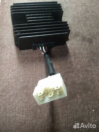 Реле- регулятор двигателя Lifan