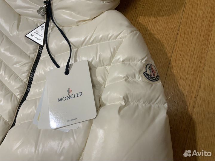 Куртка пуховик Moncler 7-8 лет рост 122-128 см