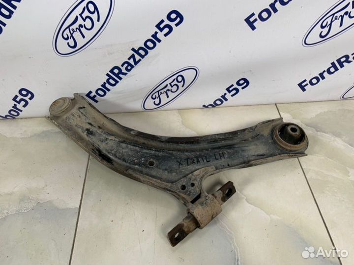 Рычаг передней подвески передний левый Nissan