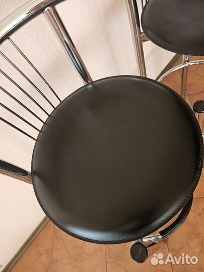 Барный стул