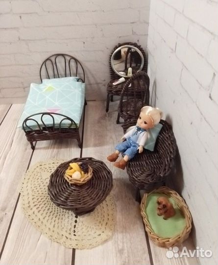 Мебель для кукол