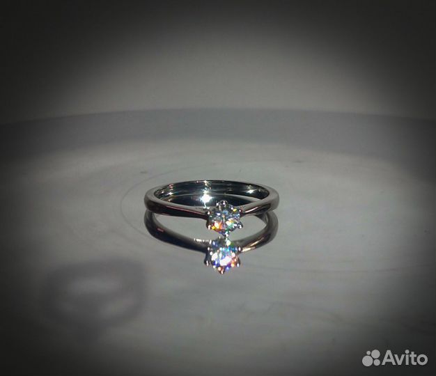 Кольцо Pt950,S925 4мм, муассанит