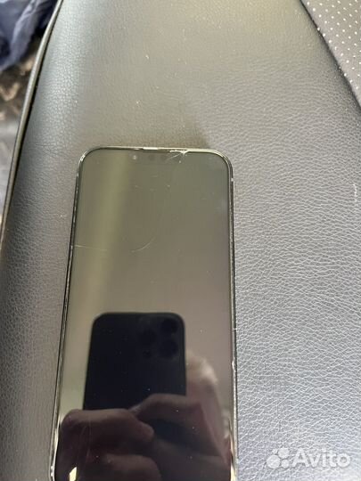 Телефон iPhone 14