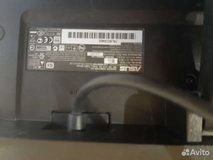 Монитор Asus 17