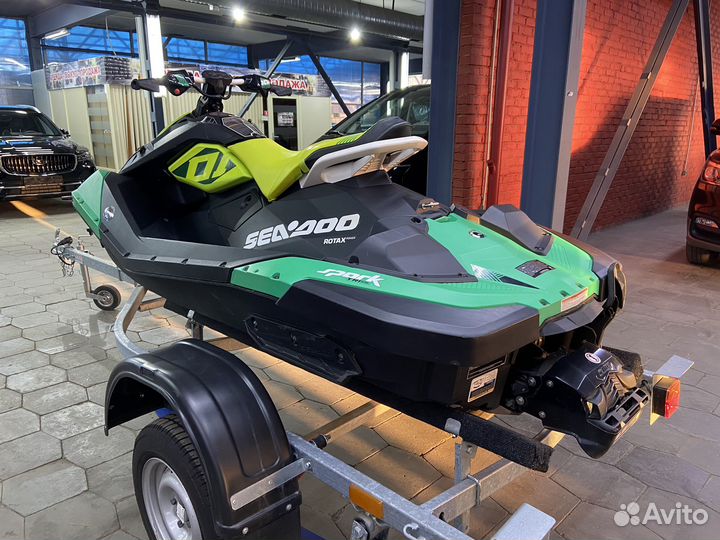 BRP SeaDoo Spark 2UP 90 Trixx