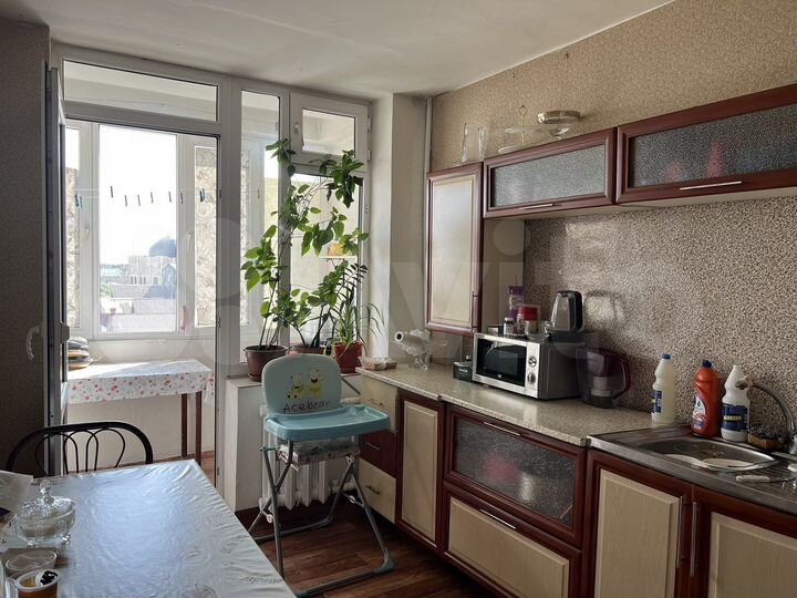 3-к. квартира, 76,1 м², 4/9 эт.