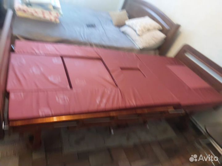 Медицинская кровать для лежачих больных