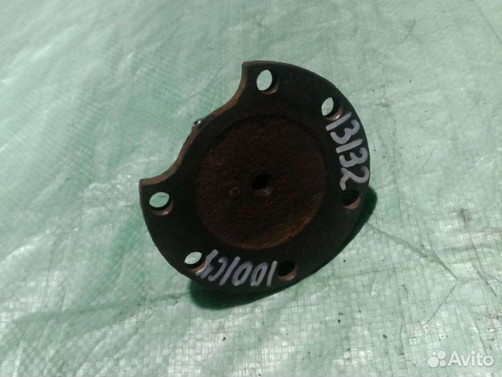 Цапфа под тормозной диск Audi A6 C4