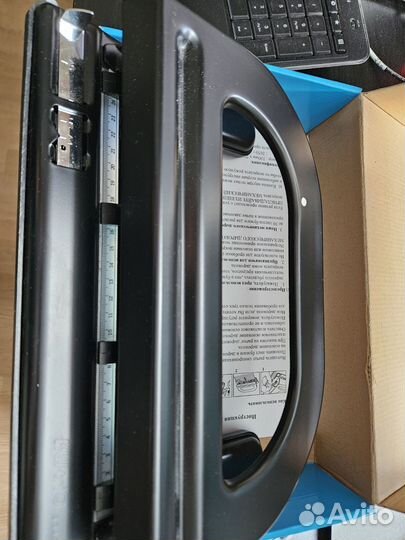 Дырокол на 2-3-4 отверстия KW-triO