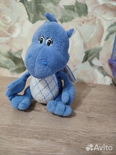 Игрушка динозавр