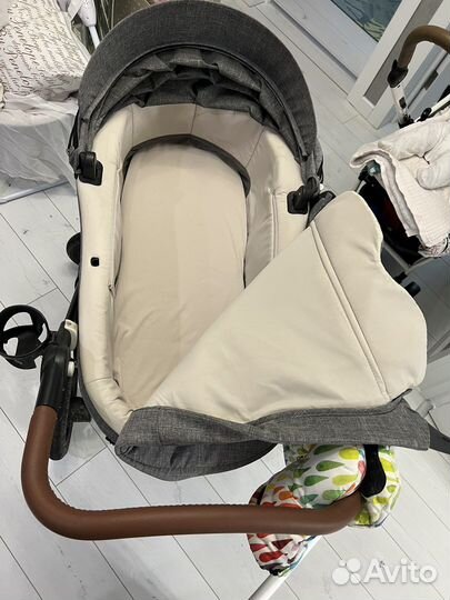 Коляска люлька Stokke trailz