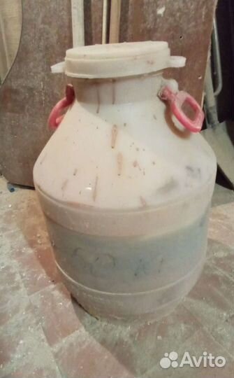 Краска фасадная акриловая