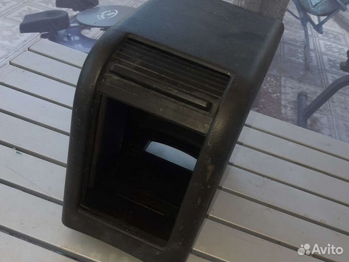 Ящик в салон Nissan XTrail