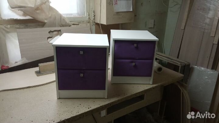 Тумба прикроватная