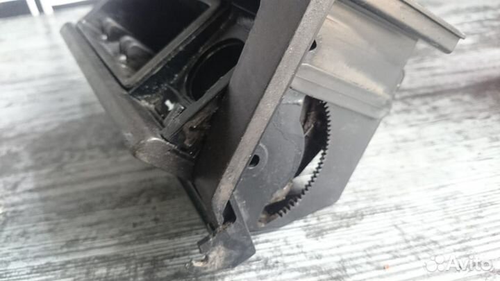 Пепельница торпеды в сборе Mercedes-Benz W202