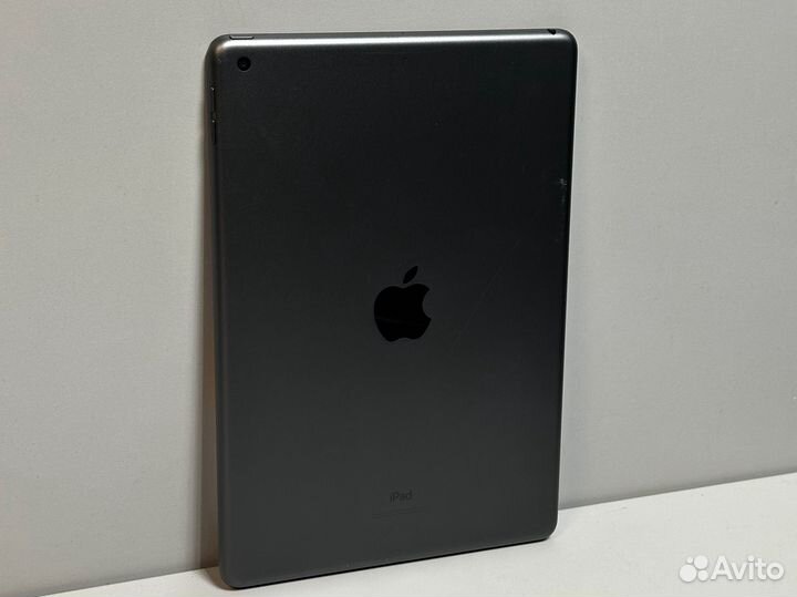 iPad 2020 Wi-Fi 32 гб (8-го поколения )