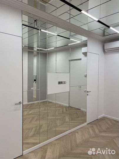 Зеркальное панно