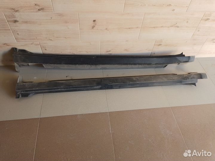 Заводские пороги на Акура мдх-3 2014г.в