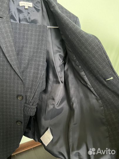 Комстюм на мальчика 146