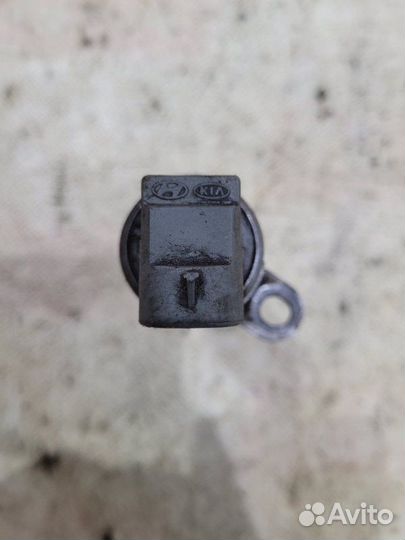 Клапан фазорегулятора Hyundai Santa Fe CM G6EA