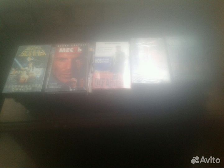 Видеокассеты