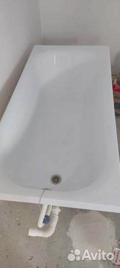 Ванна акриловая