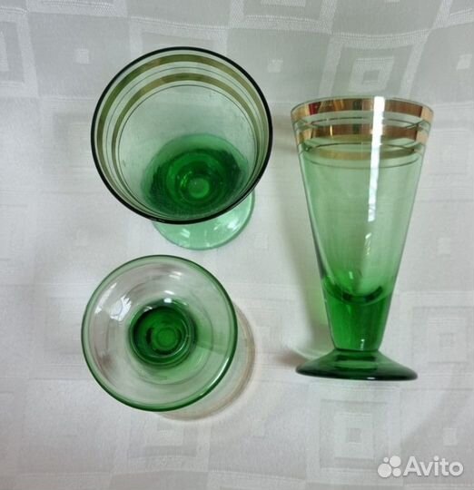 Рюмки стопки на ножках 3 шт. Цветное зелёное СССР