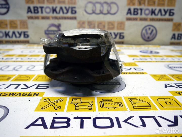 Ступица передняя Ауди A6 C6 А6 С6